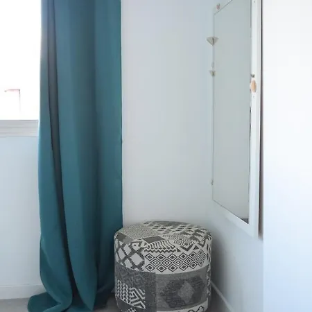 B-rent Bristol Surf & Fun Apartament *