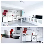 Apartamento B-rent Bristol Surf & Fun *